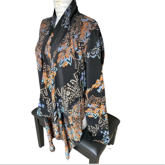 Twelfth Street by Cynthia Vincent Abstract Floral Silk Cardigan Small - Picture 7 of 13